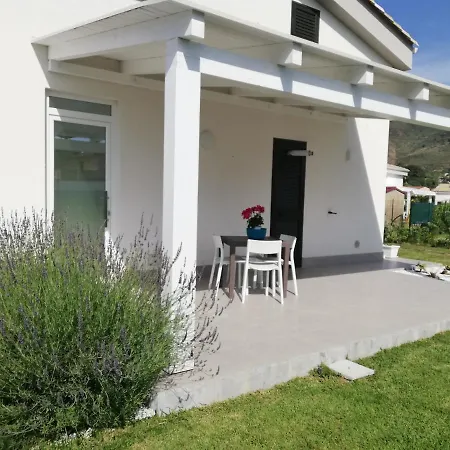 Dorothy House Сasa de vacaciones Lascari